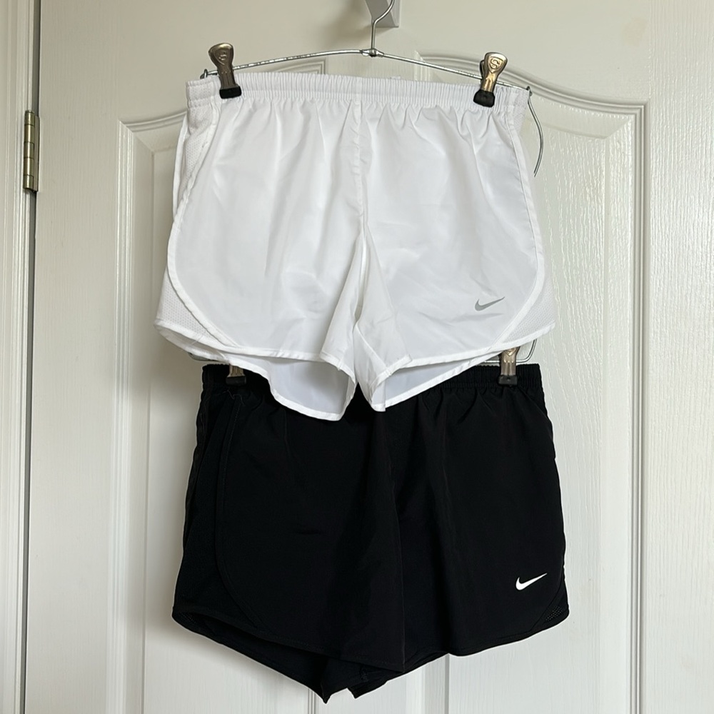 Nike Running Shorts (set of 2) in Black and White (Youth L)